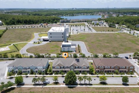 Townhouse in Orlando, Florida 3 bedrooms, 140.84 sq.m. № 2223468 - photo 30