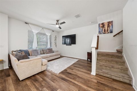 Townhouse in Orlando, Florida 3 bedrooms, 140.84 sq.m. № 2223468 - photo 11