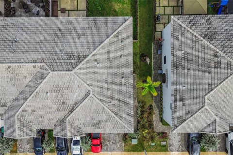 Купить таунхаус в Хомстед, Флорида 8 комнат, 186.27м2, № 2244845 - фото 18