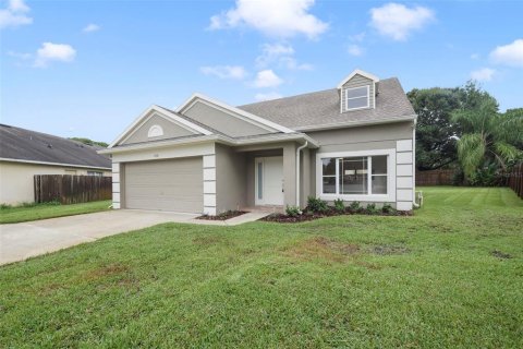 Villa ou maison à vendre à Orlando, Floride: 4 chambres, 186.55 m2 № 2419382 - photo 2