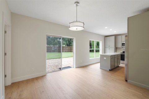Villa ou maison à vendre à Orlando, Floride: 4 chambres, 186.55 m2 № 2419382 - photo 8