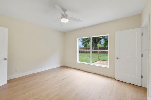 Villa ou maison à vendre à Orlando, Floride: 4 chambres, 186.55 m2 № 2419382 - photo 12