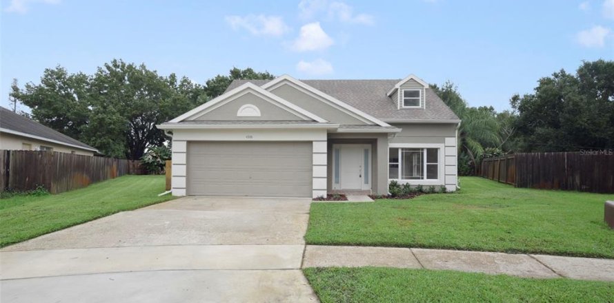 Villa ou maison à Orlando, Floride 4 chambres, 186.55 m2 № 2419382