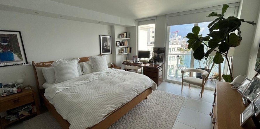 Appartement à Bay Harbor Islands, Floride 2 chambres, 106.19 m2 № 1825518