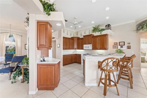 House in North Port, Florida 3 bedrooms, 208.75 sq.m. № 2388764 - photo 25