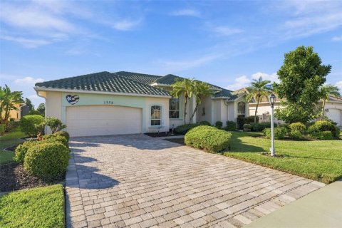 House in North Port, Florida 3 bedrooms, 208.75 sq.m. № 2388764 - photo 4