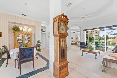 House in North Port, Florida 3 bedrooms, 208.75 sq.m. № 2388764 - photo 6