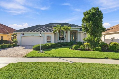 House in North Port, Florida 3 bedrooms, 208.75 sq.m. № 2388764