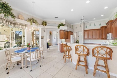 House in North Port, Florida 3 bedrooms, 208.75 sq.m. № 2388764 - photo 23