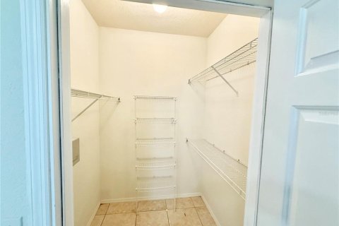 Copropriété à louer à Orlando, Floride: 1 chambre, 62.62 m2 № 2283779 - photo 5