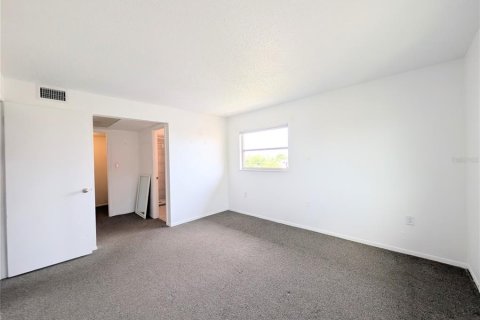Condo in Bradenton, Florida, 2 bedrooms  № 2212254 - photo 17