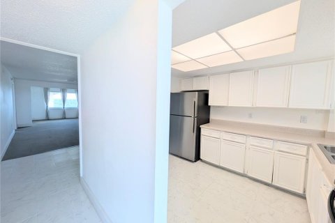 Condo in Bradenton, Florida, 2 bedrooms  № 2212254 - photo 3