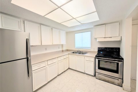 Condo in Bradenton, Florida, 2 bedrooms  № 2212254 - photo 4
