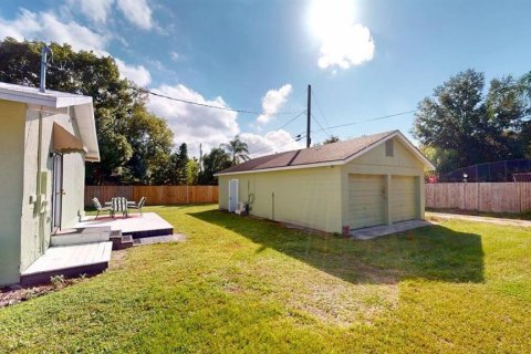 House in Sanford, Florida 2 bedrooms, 112.41 sq.m. № 2166597 - photo 11