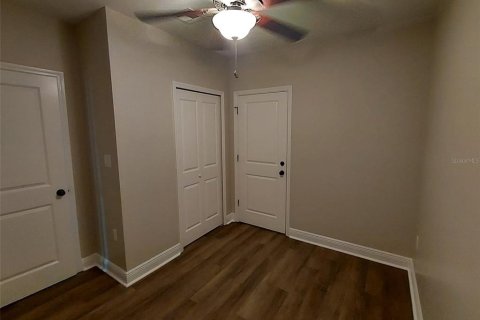 Propiedad comercial en venta en Umatilla, Florida, 929.02 m2 № 2316444 - foto 7
