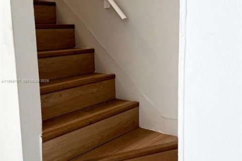 Touwnhouse à louer à Sweetwater, Floride: 3 chambres, 96.99 m2 № 2019981 - photo 10