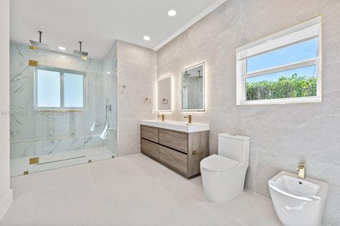 Villa ou maison à vendre à Palmetto Bay, Floride: 5 chambres, 312.15 m2 № 1989311 - photo 24