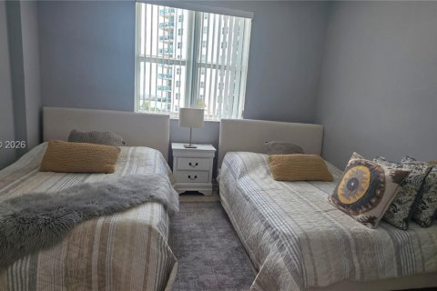 Copropriété à louer à North Bay Village, Floride: 2 chambres, 116.22 m2 № 2332487 - photo 6