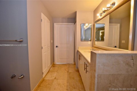 Copropriété à louer à North Bay Village, Floride: 2 chambres, 116.22 m2 № 2332487 - photo 20