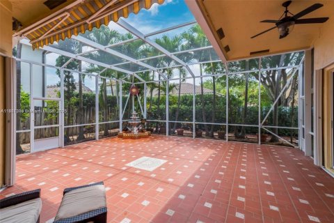 Villa ou maison à louer à Pembroke Pines, Floride: 5 chambres, 271.65 m2 № 1925278 - photo 19