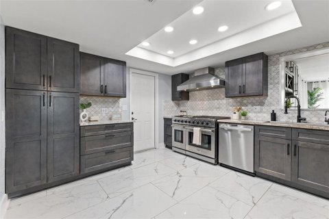 Villa ou maison à vendre à Saint Petersburg, Floride: 3 chambres, 252.32 m2 № 2215700 - photo 30
