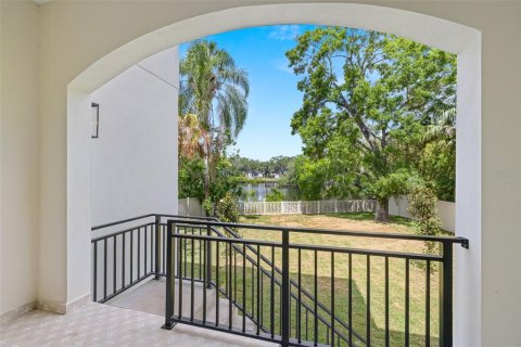 Casa en venta en Tampa, Florida, 4 dormitorios, 286.98 m2 № 1529644 - foto 24