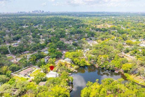 Casa en venta en Tampa, Florida, 4 dormitorios, 286.98 m2 № 1529644 - foto 2