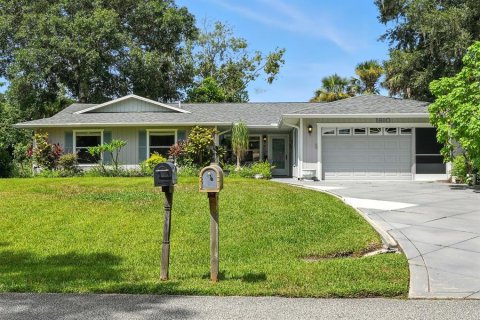 Villa ou maison à vendre à Edgewater, Floride: 3 chambres, 157.75 m2 № 1884380 - photo 1