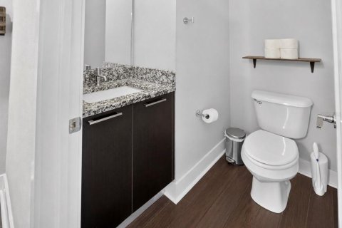 Touwnhouse à vendre à Tampa, Floride: 3 chambres, 172.33 m2 № 2220857 - photo 9