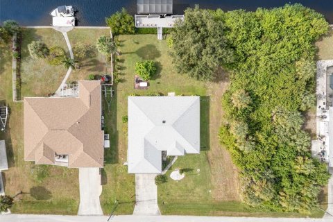 Villa ou maison à vendre à Port Charlotte, Floride: 3 chambres, 156.82 m2 № 2151686 - photo 28