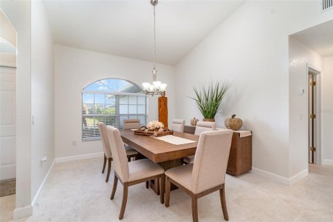 Villa ou maison à vendre à Port Charlotte, Floride: 3 chambres, 156.82 m2 № 2151686 - photo 6
