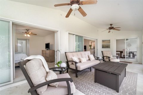Villa ou maison à vendre à Port Charlotte, Floride: 3 chambres, 156.82 m2 № 2151686 - photo 13