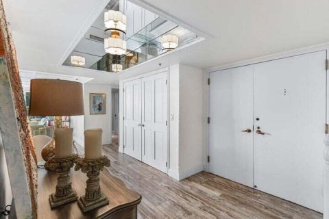 Купить кондоминиум в Бока-Ратон, Флорида 4 комнаты, 225.75м2, № 2086202 - фото 4