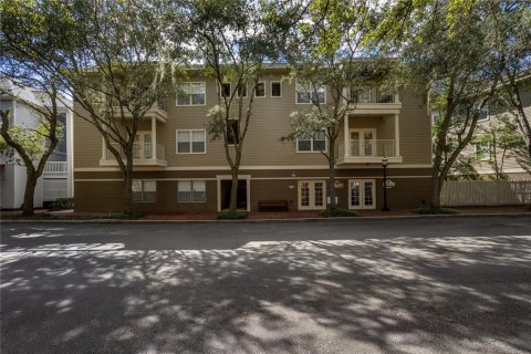 Condo in Gainesville, Florida, 2 bedrooms  № 2352359