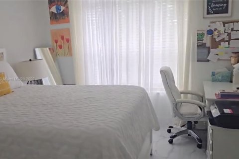 Copropriété à louer à Lauderhill, Floride: 2 chambres, 106.84 m2 № 1946901 - photo 4
