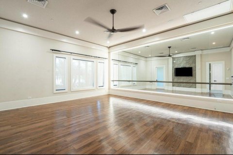 Casa en alquiler en Boynton Beach, Florida, 4 dormitorios, 307.69 m2 № 1121276 - foto 1