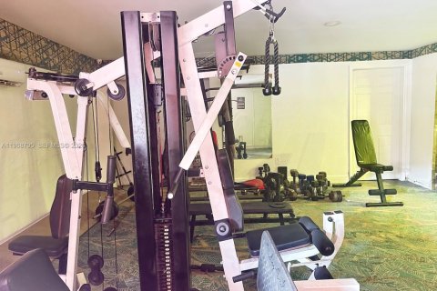 Condominio en venta en Hialeah, Florida, 2 dormitorios, 102.1 m2 № 2030393 - foto 22