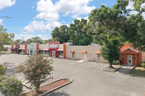 Immobilier commercial à vendre à Saint Petersburg, Floride: 775.92 m2 № 2235518 - photo 2