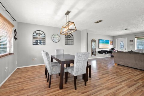 Casa en venta en Port St. Lucie, Florida, 3 dormitorios, 125.23 m2 № 2249330 - foto 16
