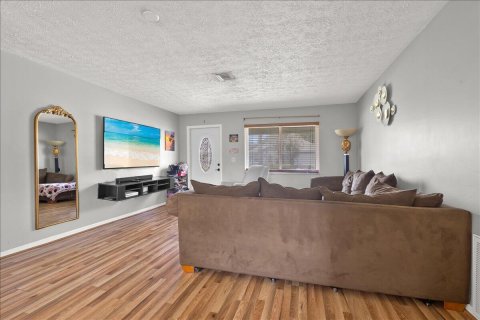 Casa en venta en Port St. Lucie, Florida, 3 dormitorios, 125.23 m2 № 2249330 - foto 10