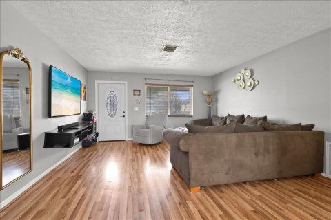 Casa en venta en Port St. Lucie, Florida, 3 dormitorios, 125.23 m2 № 2249330 - foto 9