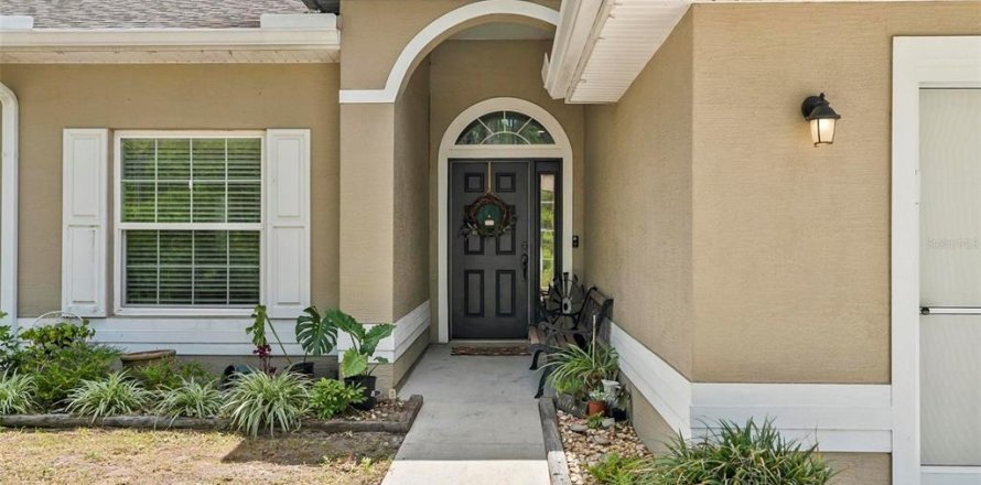 Casa en Bunnell, Florida 3 dormitorios, 170.75 m2 № 1655741
