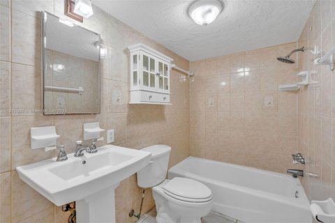 Casa en venta en Key Largo, Florida, 3 dormitorios, 104.24 m2 № 1975312 - foto 20