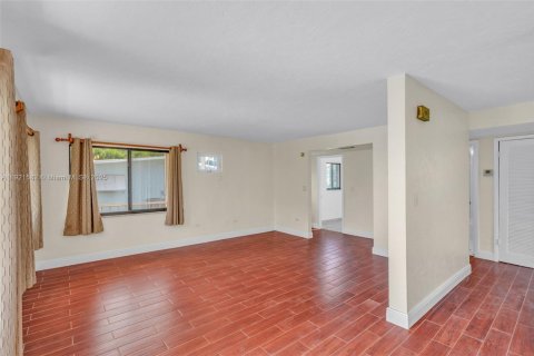 Casa en venta en Key Largo, Florida, 3 dormitorios, 104.24 m2 № 1975312 - foto 11