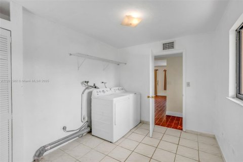 Casa en venta en Key Largo, Florida, 3 dormitorios, 104.24 m2 № 1975312 - foto 23