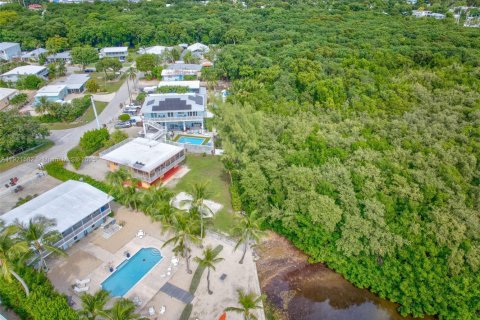 Casa en venta en Key Largo, Florida, 3 dormitorios, 104.24 m2 № 1975312 - foto 27