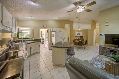 Villa ou maison à vendre à Tampa, Floride: 4 chambres, 165.92 m2 № 1612680 - photo 24