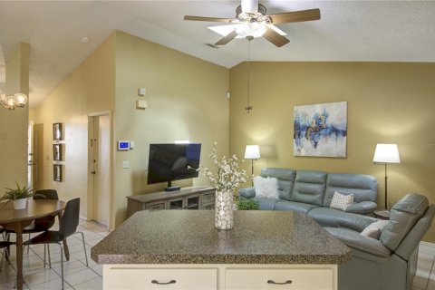 Villa ou maison à vendre à Tampa, Floride: 4 chambres, 165.92 m2 № 1612680 - photo 19