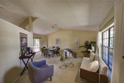 Villa ou maison à vendre à Tampa, Floride: 4 chambres, 165.92 m2 № 1612680 - photo 12