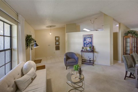 Villa ou maison à vendre à Tampa, Floride: 4 chambres, 165.92 m2 № 1612680 - photo 11